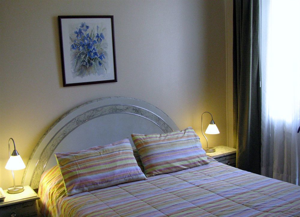 Hotel Baleares Santiago du Chili Extérieur photo