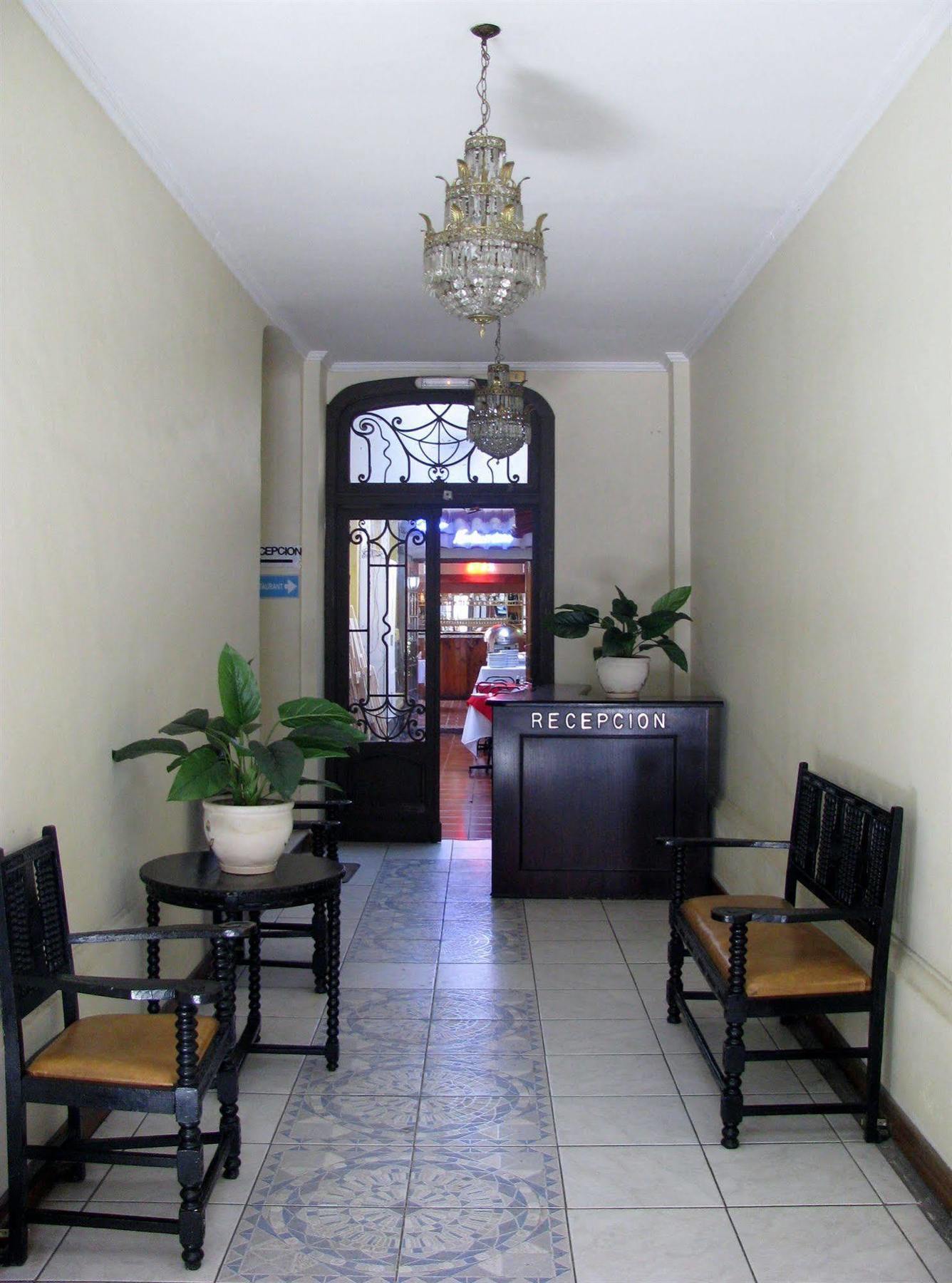 Hotel Baleares Santiago du Chili Extérieur photo